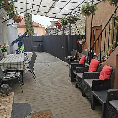 Fully Furnished Studio Sighetu Marmaţiei Exterior foto